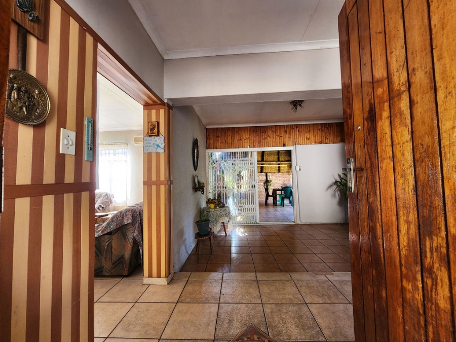 4 Bedroom Property for Sale in Pioneer Park KwaZulu-Natal