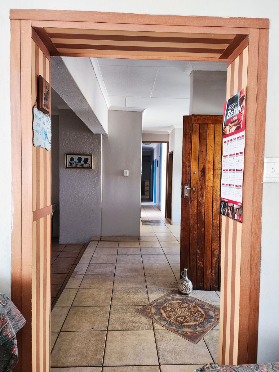 4 Bedroom Property for Sale in Pioneer Park KwaZulu-Natal
