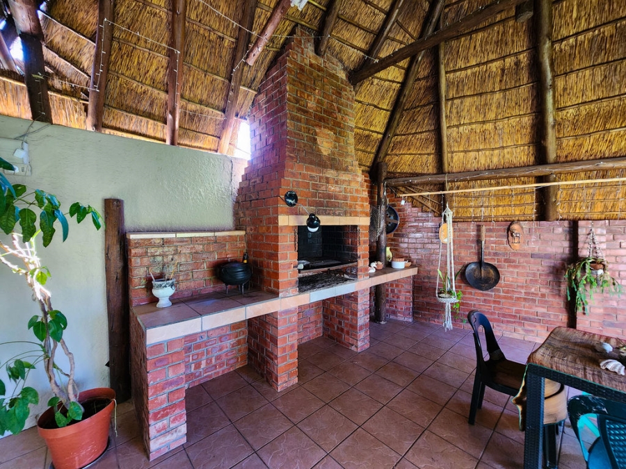 4 Bedroom Property for Sale in Pioneer Park KwaZulu-Natal