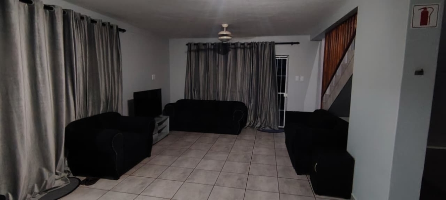3 Bedroom Property for Sale in Meer En See KwaZulu-Natal