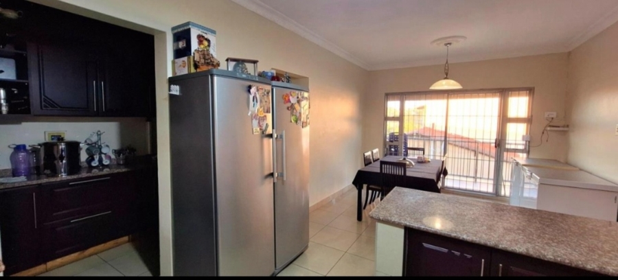 3 Bedroom Property for Sale in Caneside KwaZulu-Natal