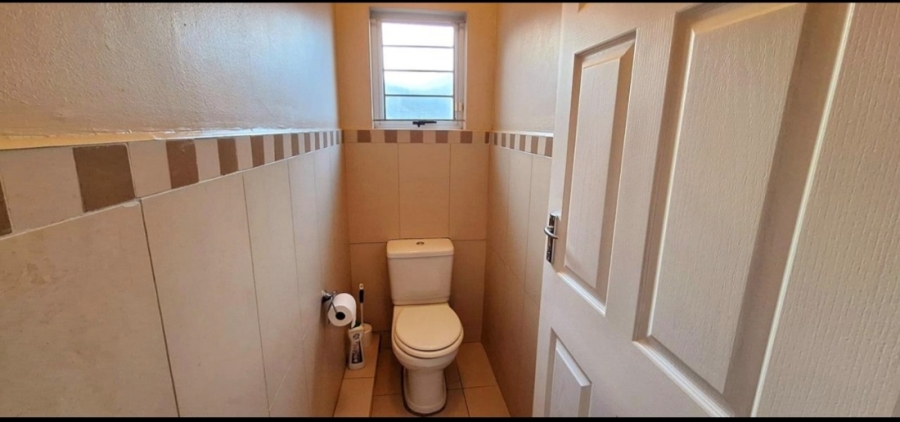 3 Bedroom Property for Sale in Caneside KwaZulu-Natal