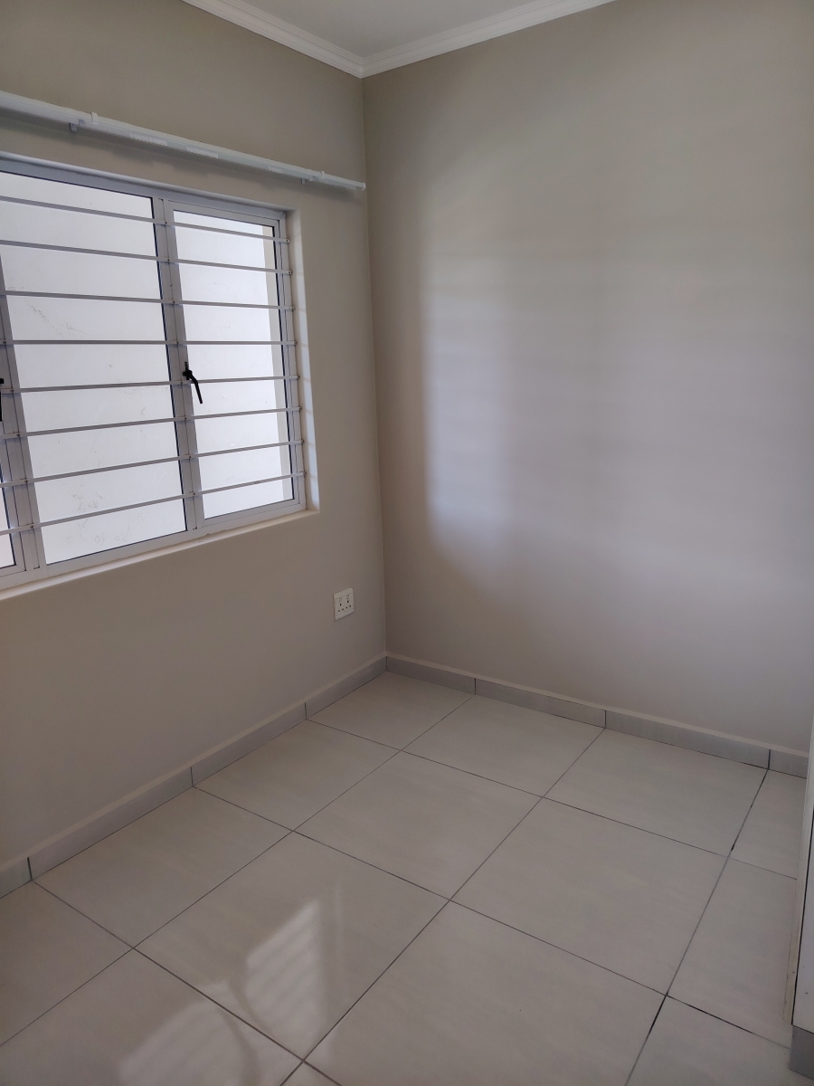 To Let 2 Bedroom Property for Rent in Manor Estates KwaZulu-Natal