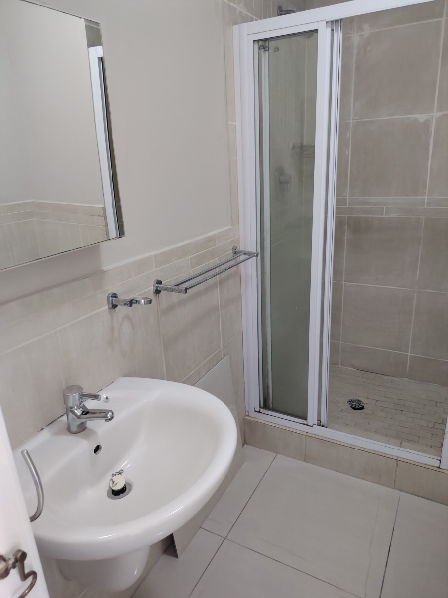 To Let 2 Bedroom Property for Rent in Manor Estates KwaZulu-Natal