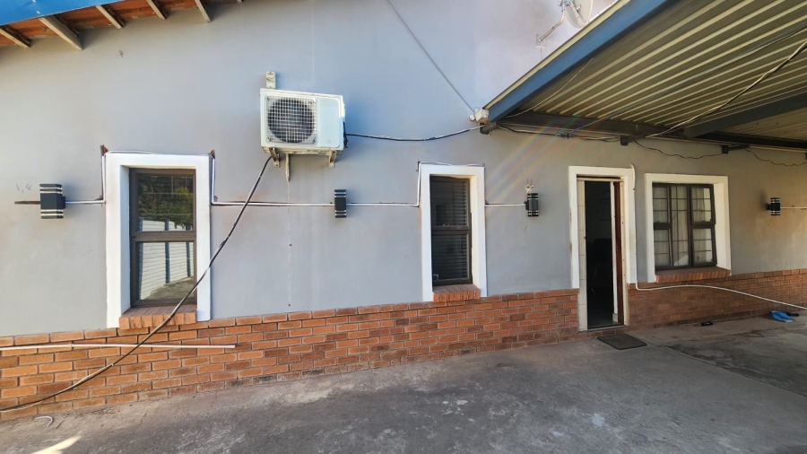18 Bedroom Property for Sale in Scottsville KwaZulu-Natal