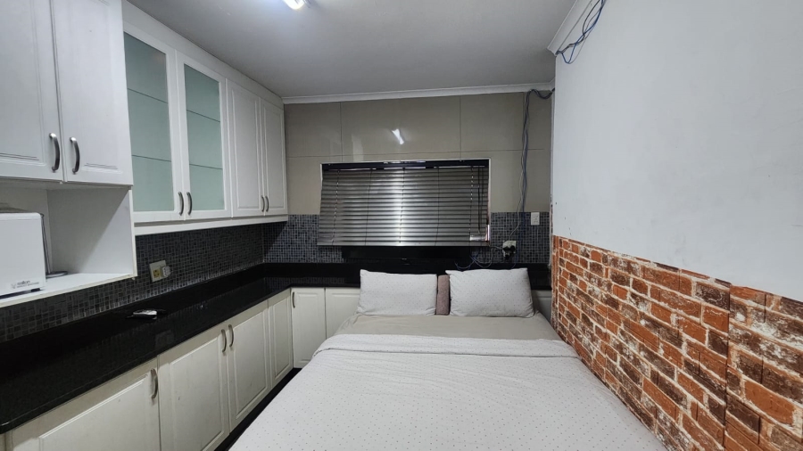 18 Bedroom Property for Sale in Scottsville KwaZulu-Natal