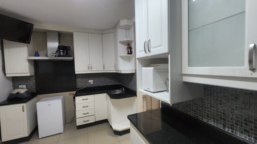 18 Bedroom Property for Sale in Scottsville KwaZulu-Natal