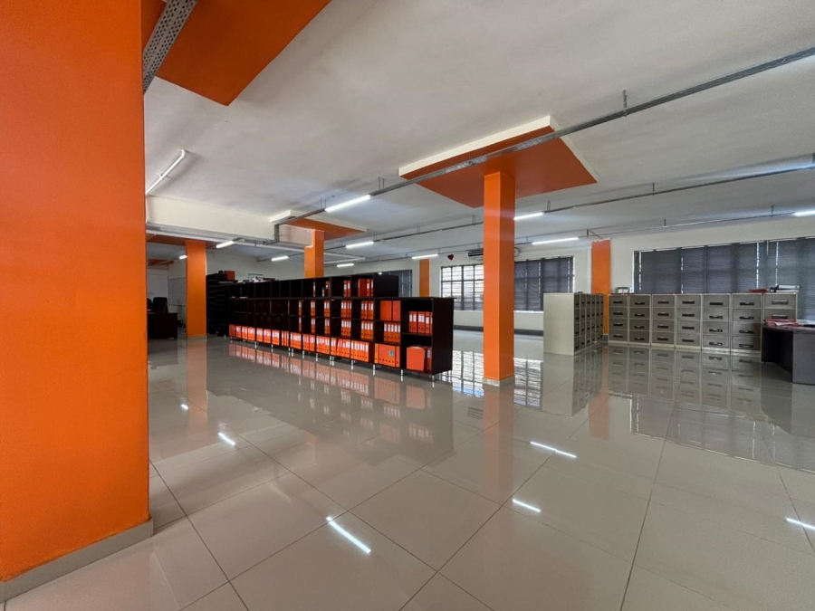 To Let Commercial Property for Rent in Greyville KwaZulu-Natal