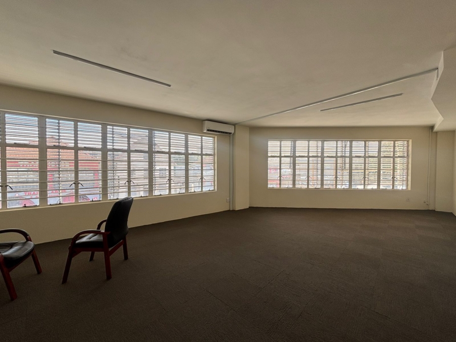 To Let Commercial Property for Rent in Greyville KwaZulu-Natal
