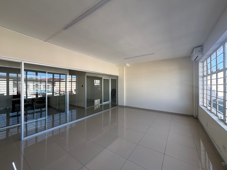 To Let Commercial Property for Rent in Greyville KwaZulu-Natal