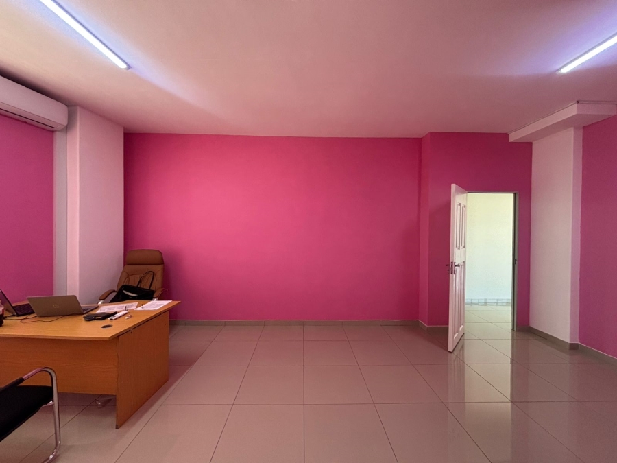 To Let Commercial Property for Rent in Greyville KwaZulu-Natal