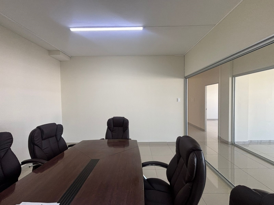 To Let Commercial Property for Rent in Greyville KwaZulu-Natal