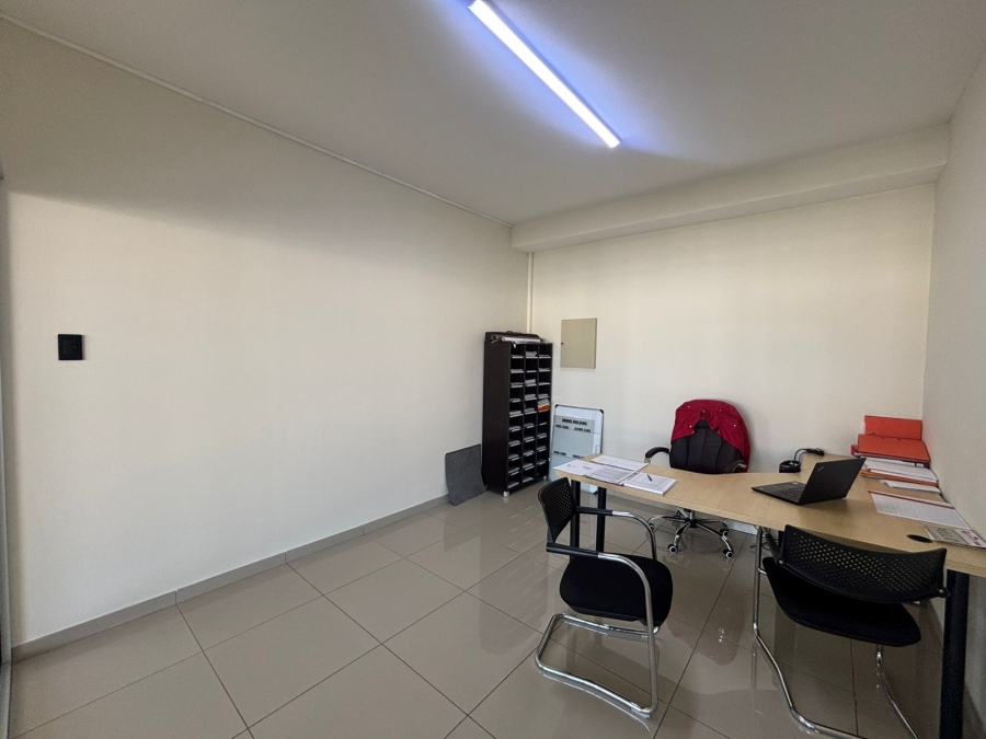 To Let Commercial Property for Rent in Greyville KwaZulu-Natal