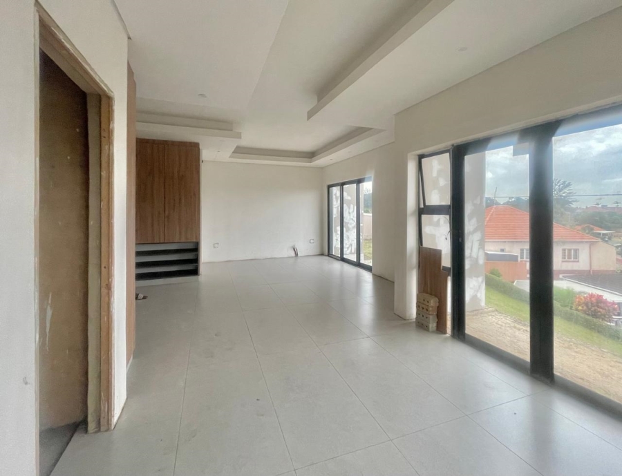 6 Bedroom Property for Sale in Umbilo KwaZulu-Natal