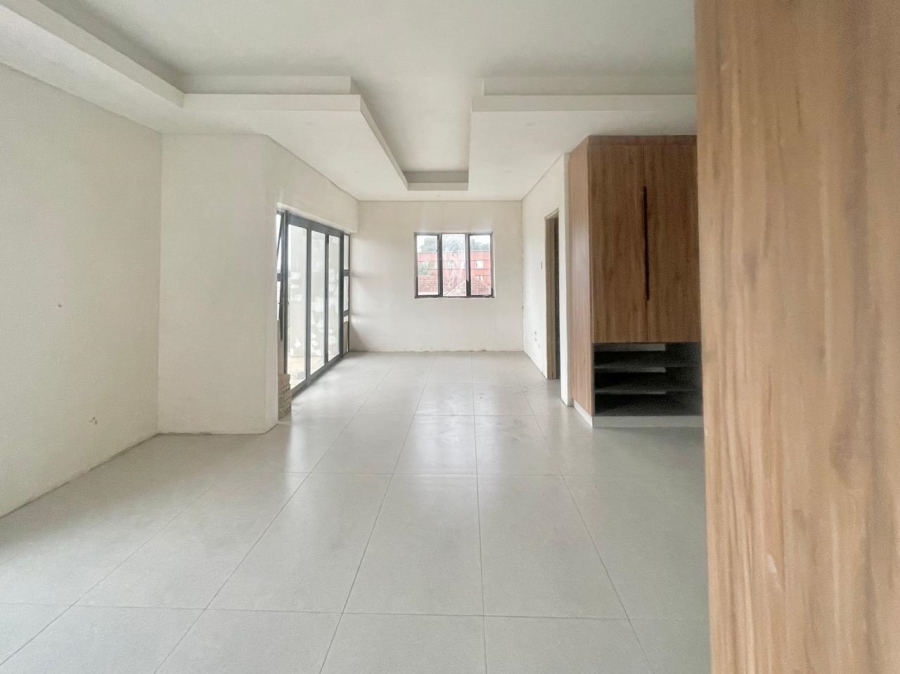 6 Bedroom Property for Sale in Umbilo KwaZulu-Natal