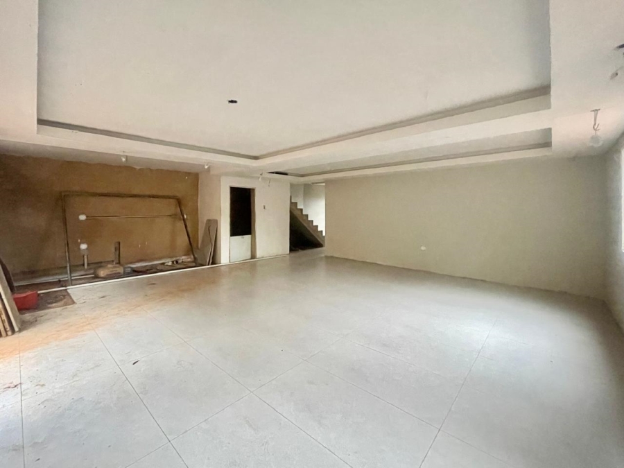 6 Bedroom Property for Sale in Umbilo KwaZulu-Natal