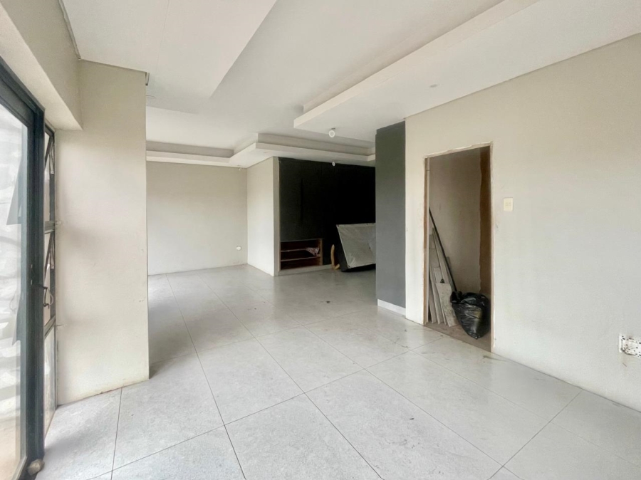 6 Bedroom Property for Sale in Umbilo KwaZulu-Natal