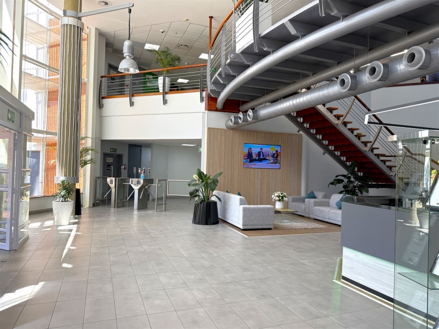 To Let Commercial Property for Rent in La Lucia Ridge KwaZulu-Natal