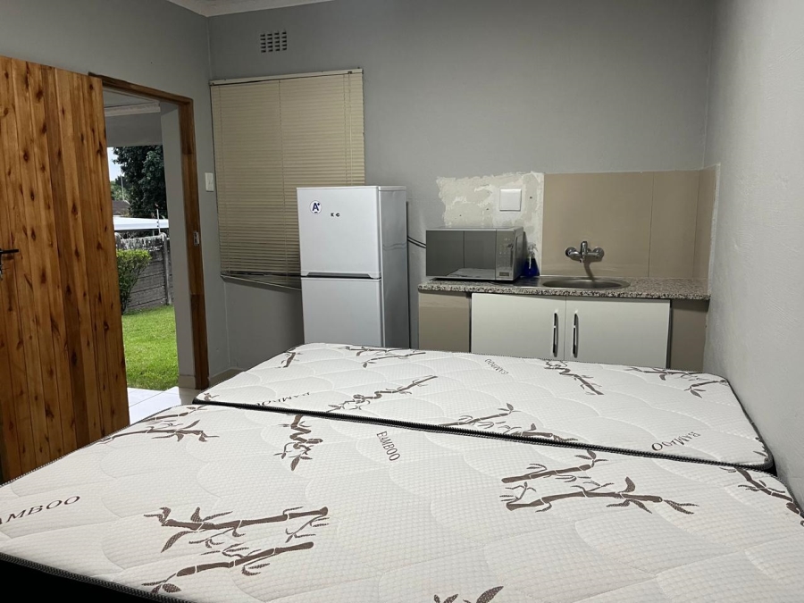 To Let 1 Bedroom Property for Rent in Arboretum KwaZulu-Natal