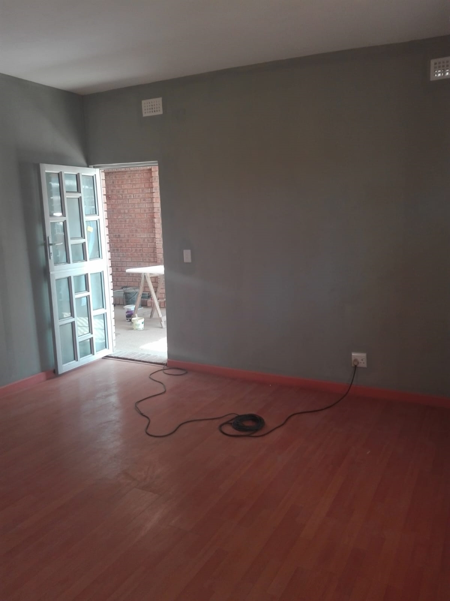 8 Bedroom Property for Sale in Shastri Park KwaZulu-Natal