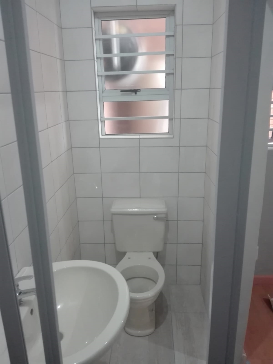 8 Bedroom Property for Sale in Shastri Park KwaZulu-Natal