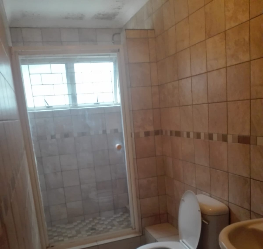 8 Bedroom Property for Sale in Shastri Park KwaZulu-Natal