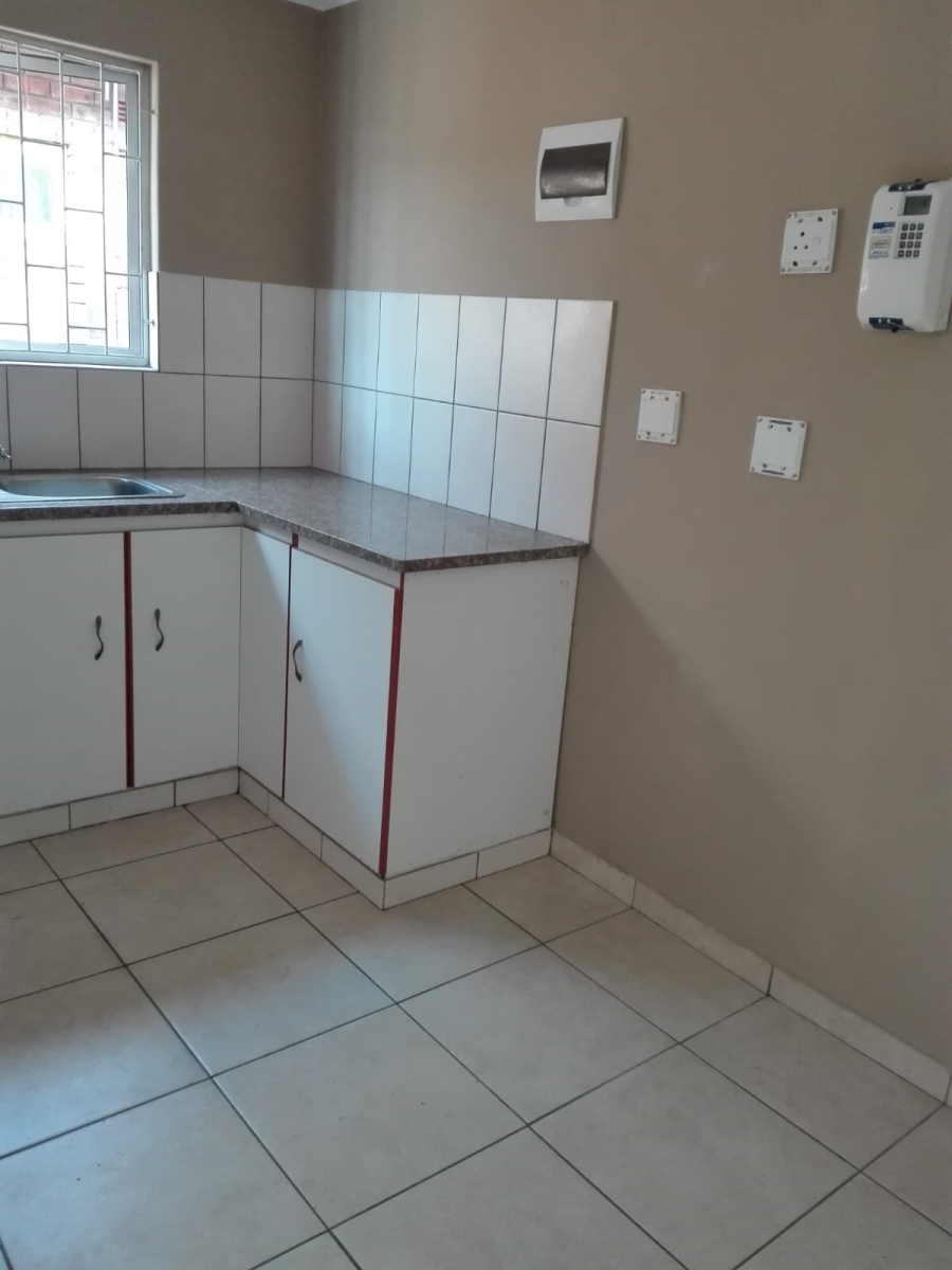 8 Bedroom Property for Sale in Shastri Park KwaZulu-Natal