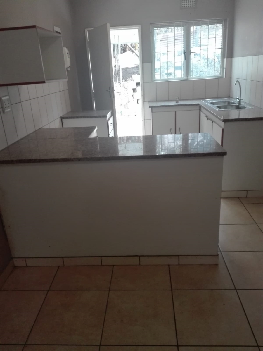 8 Bedroom Property for Sale in Shastri Park KwaZulu-Natal