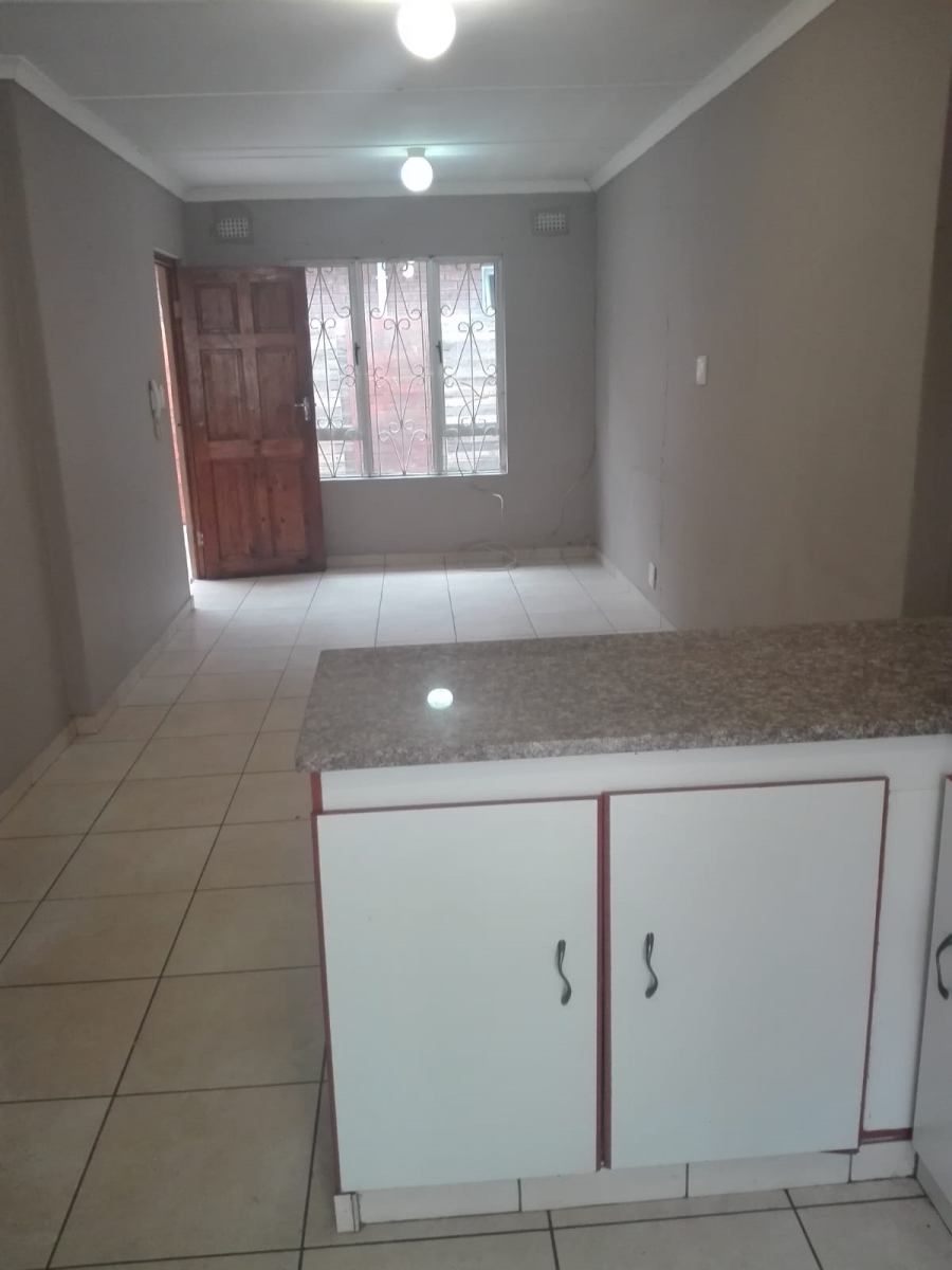 8 Bedroom Property for Sale in Shastri Park KwaZulu-Natal