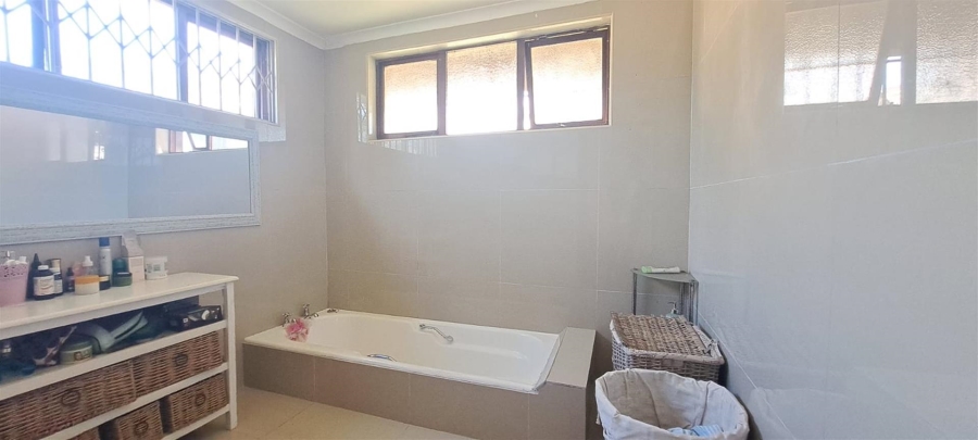 To Let 3 Bedroom Property for Rent in Hatton Estate KwaZulu-Natal