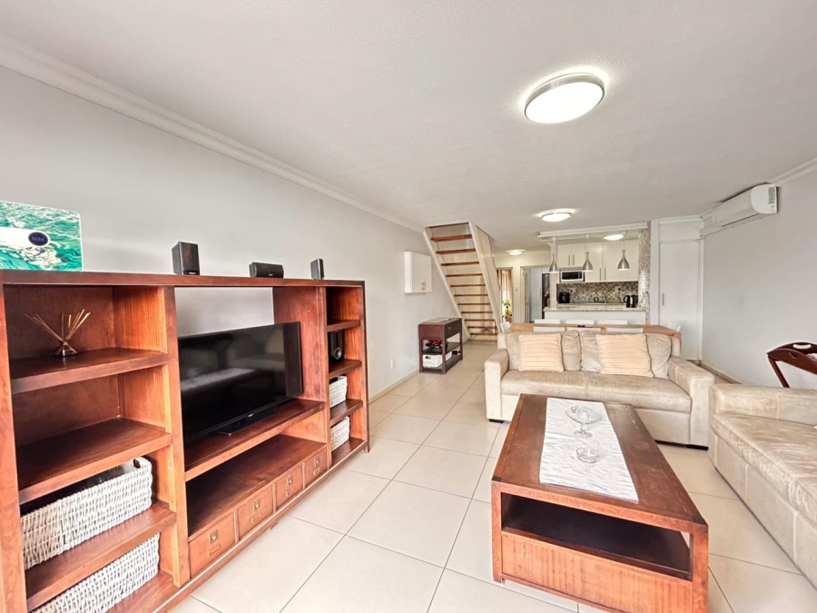 3 Bedroom Property for Sale in Tuzi Gazi KwaZulu-Natal