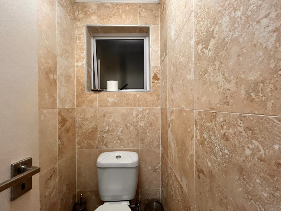 3 Bedroom Property for Sale in Tuzi Gazi KwaZulu-Natal