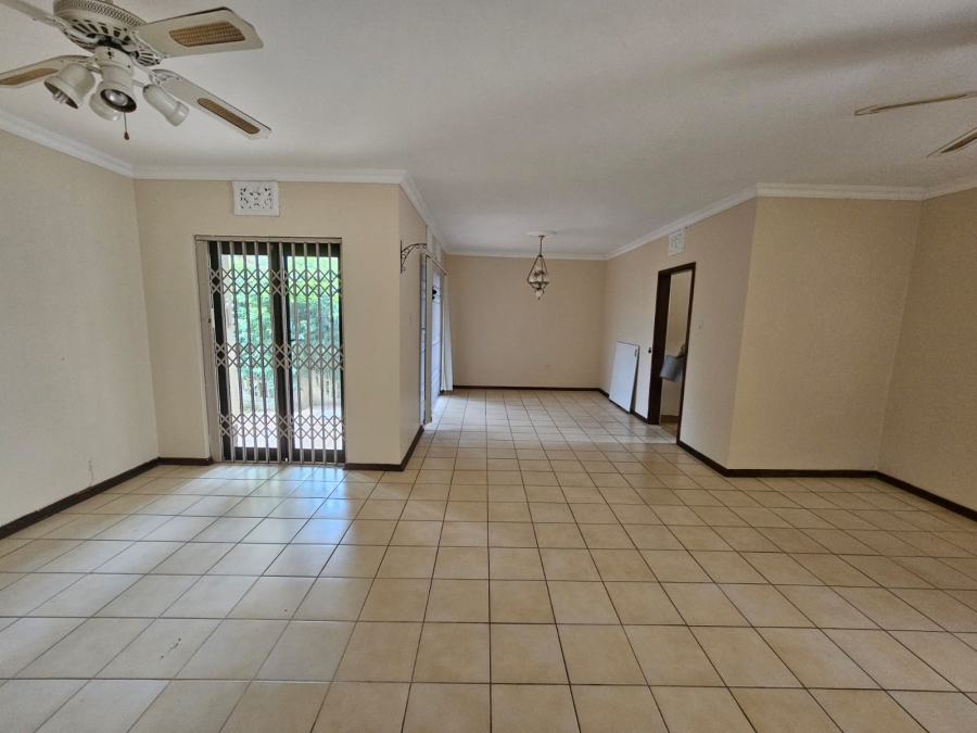 3 Bedroom Property for Sale in Illovo Beach KwaZulu-Natal