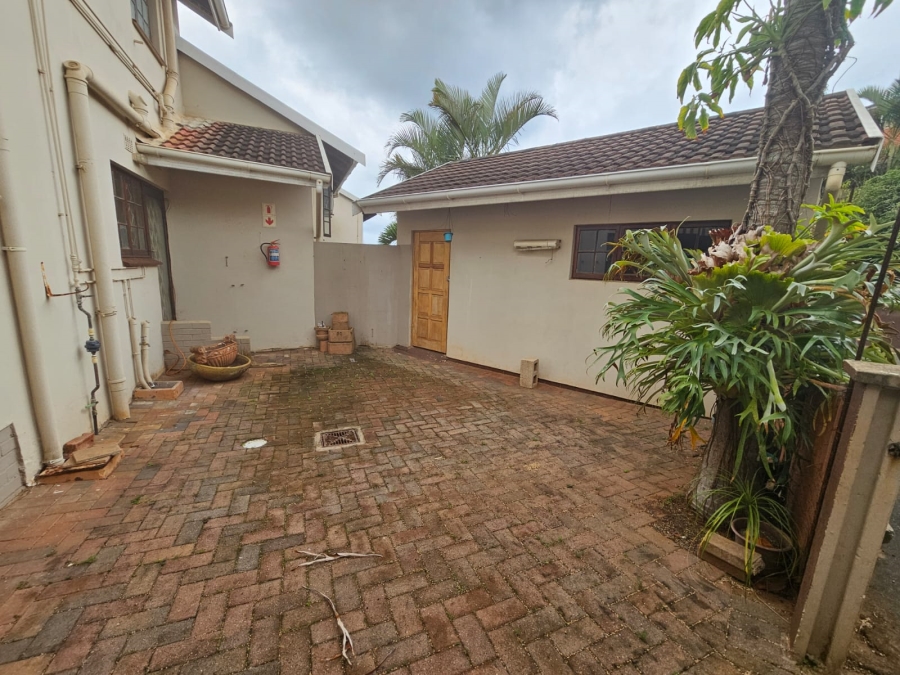 3 Bedroom Property for Sale in Illovo Beach KwaZulu-Natal