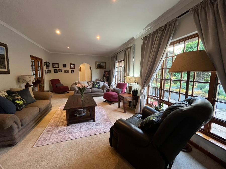 5 Bedroom Property for Sale in Forest Hills KwaZulu-Natal
