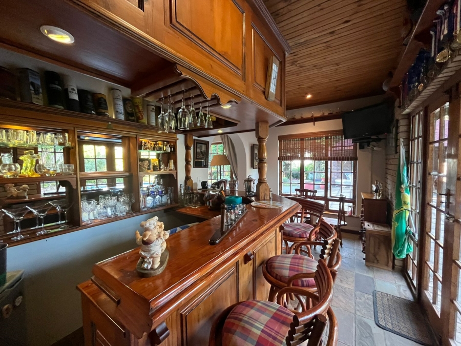 5 Bedroom Property for Sale in Forest Hills KwaZulu-Natal