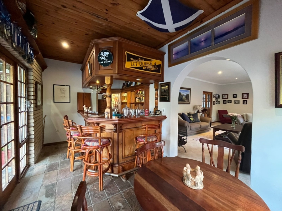 5 Bedroom Property for Sale in Forest Hills KwaZulu-Natal