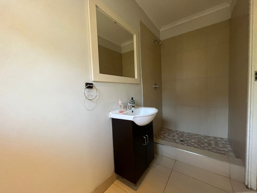 5 Bedroom Property for Sale in Forest Hills KwaZulu-Natal