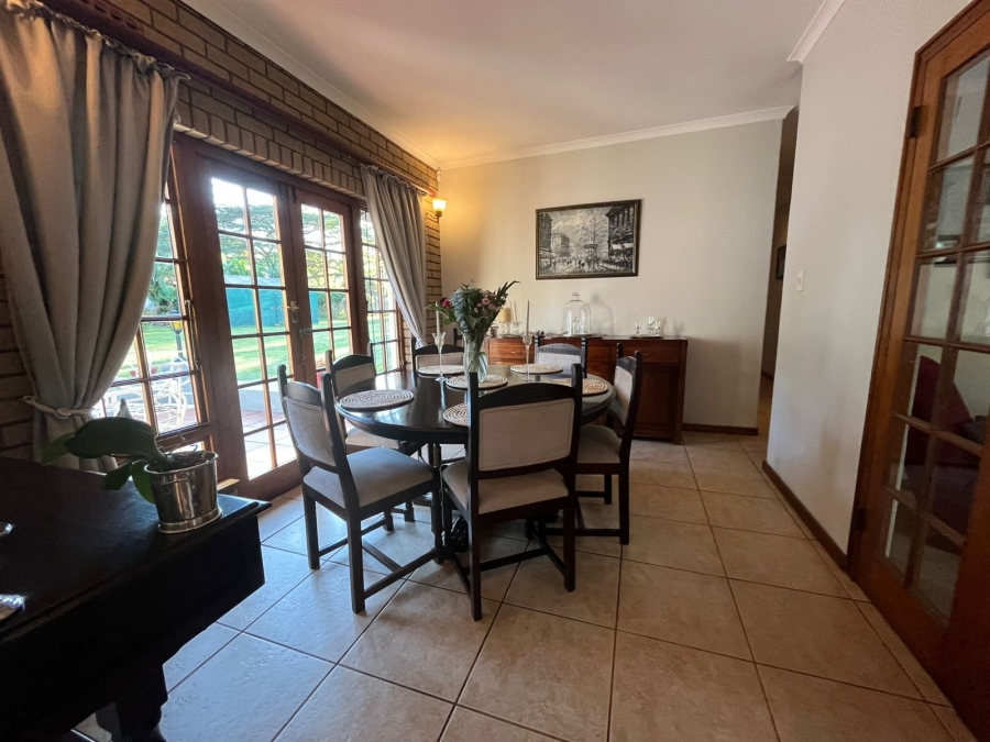 5 Bedroom Property for Sale in Forest Hills KwaZulu-Natal