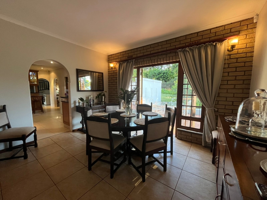 5 Bedroom Property for Sale in Forest Hills KwaZulu-Natal