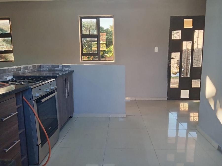 To Let 2 Bedroom Property for Rent in Fairview KwaZulu-Natal