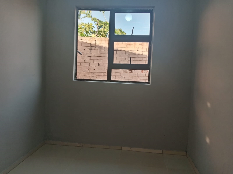 To Let 2 Bedroom Property for Rent in Fairview KwaZulu-Natal