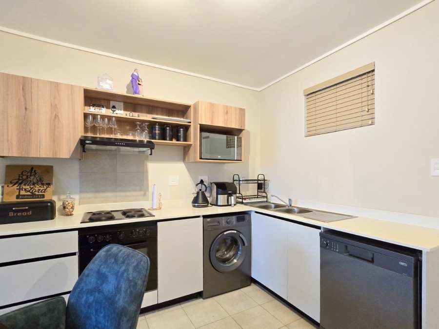 2 Bedroom Property for Sale in North Point KwaZulu-Natal