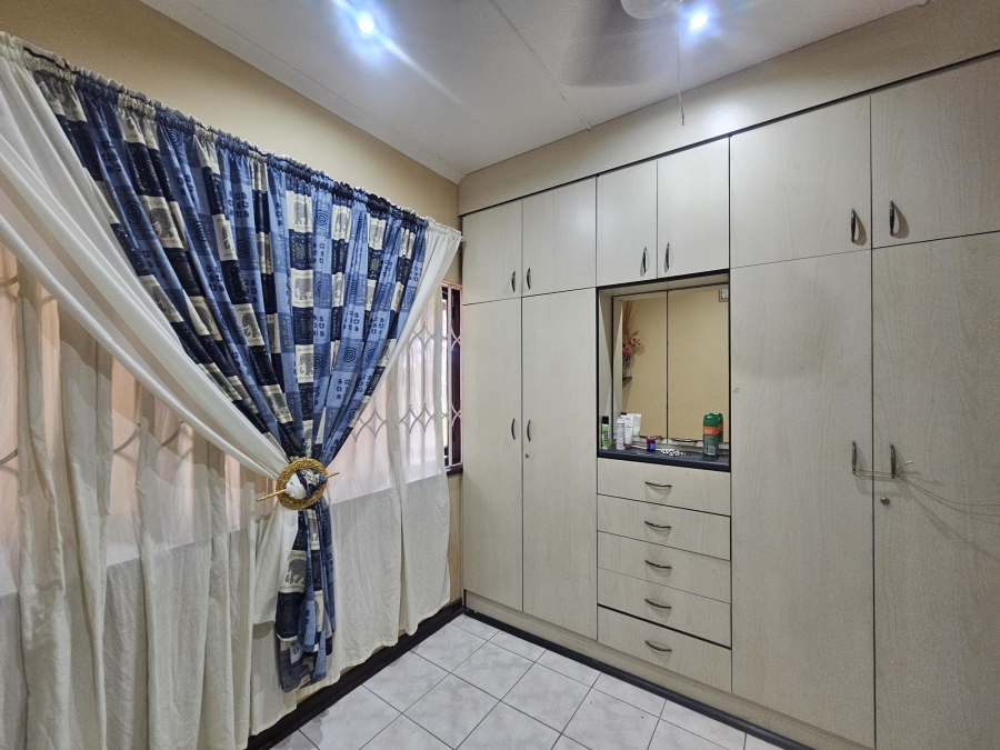 To Let 3 Bedroom Property for Rent in Yellowwood Park KwaZulu-Natal
