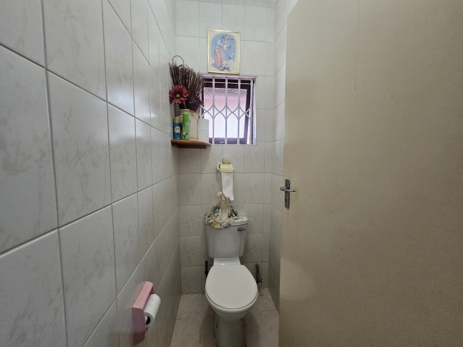 To Let 3 Bedroom Property for Rent in Yellowwood Park KwaZulu-Natal