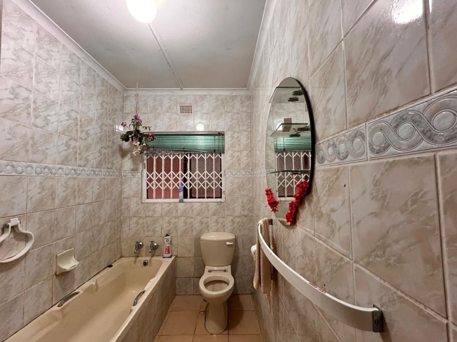 4 Bedroom Property for Sale in Richem KwaZulu-Natal