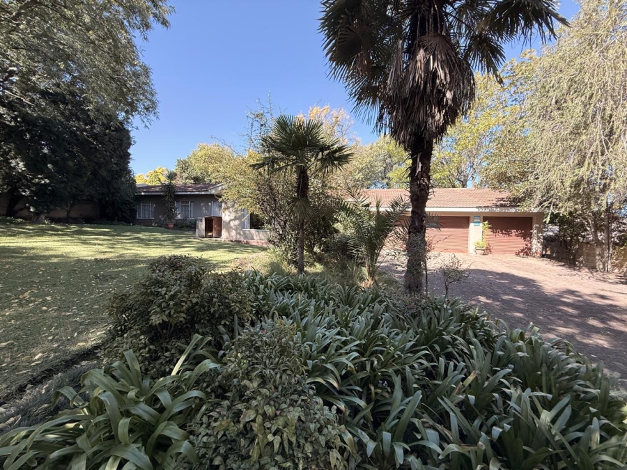 4 Bedroom Property for Sale in Aviary Hill KwaZulu-Natal