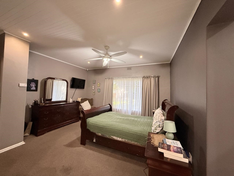 4 Bedroom Property for Sale in Aviary Hill KwaZulu-Natal