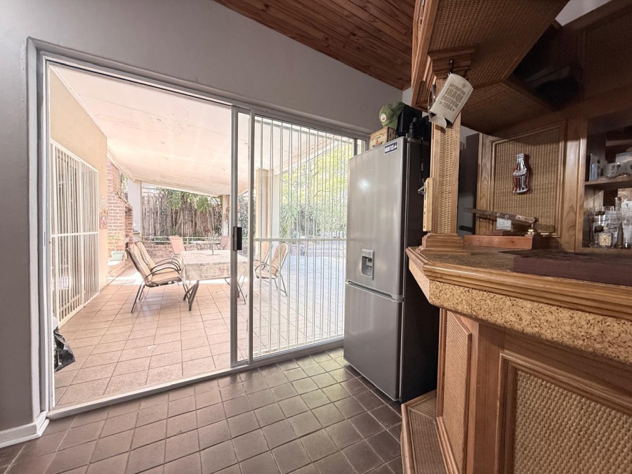 4 Bedroom Property for Sale in Aviary Hill KwaZulu-Natal