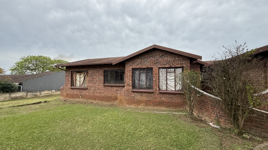 3 Bedroom Property for Sale in Lincoln Meade KwaZulu-Natal